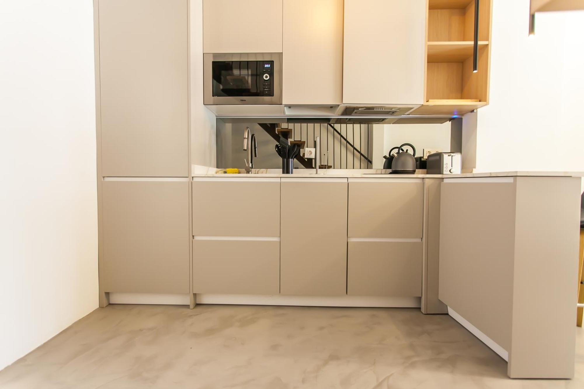 Guernica Luxury Duplex - Location, Light, And Art Appartement Madrid Buitenkant foto